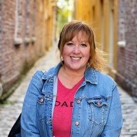 Leann Riedner Email & Phone Number