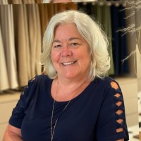 PMC Commercial Interiors Employee Beth Kinney's profile photo