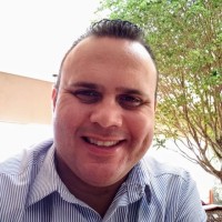 Leandro Brito Email