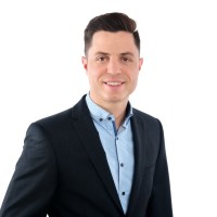 Moritz Jahn Email