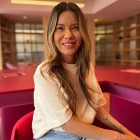 Nora de Leon Email & Phone Number