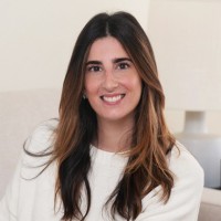 Magnolia Bakery Employee Andrea Stone's profile photo