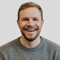 Stef Panzer Email