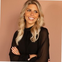 Julia Willis Email & Phone Number