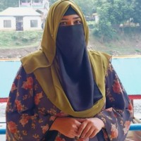 Shanza Latif Email