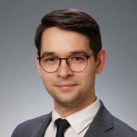 Bartosz Szuber Email