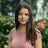 Roxana Moldovan Email