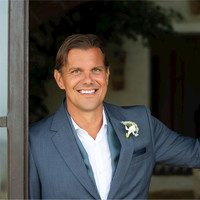 Johan Boström Email