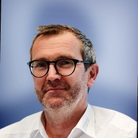Marcus Schenk Email