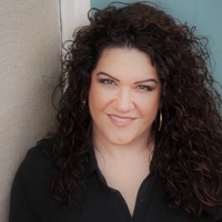 Keller Williams Greater Cleveland Northeast Employee Elishia Rosipko's profile photo