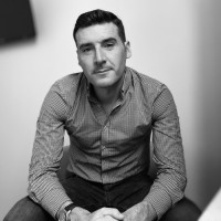 Iain Willis Email & Phone Number