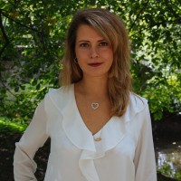 Alexandra Kapitonova Email & Phone Number