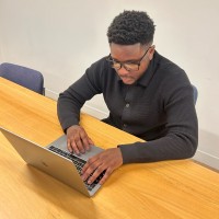 RapidScreen Employee Sal T.'s profile photo