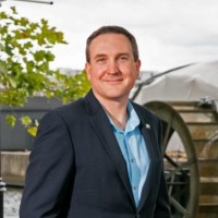 Adam Lindquist Email & Phone Number