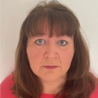 Julia Welsh Email