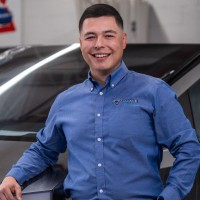 VIVE Collision Employee Esteban Bons Valencia's profile photo