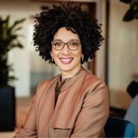 FIEGE Employee Kenza Abbou's profile photo