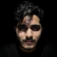 Viral Edge Employee Mustafa Razzaq's profile photo