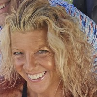 FreshFix Employee Mindie Doyle's profile photo