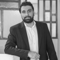 Nikhil Raghavan Email & Phone Number