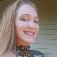 Leslie Smith Email & Phone Number