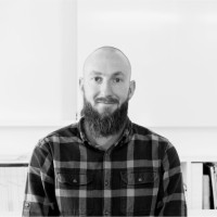 Morten Lund Email