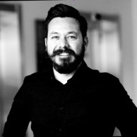 Roberto Carrera Email