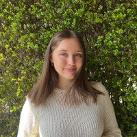Isabella Bagdasarian Email & Phone Number