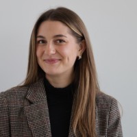 Chloe MacGregor Email & Phone Number