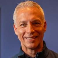 Euronet Employee Oscar Munoz's profile photo