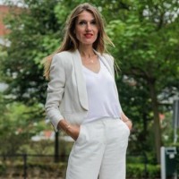 Ons Tweede Thuis Employee Vivian Buck's profile photo