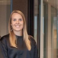 ION develop different Employee Ellen Bultinck's profile photo