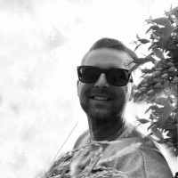 Jacob Persson Email