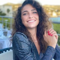Chloé Laury Email