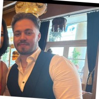 Bubble CiTea Employee Alexander Skinner's profile photo