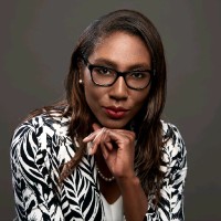 Renée Cruickshank Email