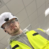 Wireless Networking Solutions Employee Evan Pastore's profile photo