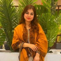 Amara Khan Email