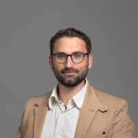 Moshe Daninos Email
