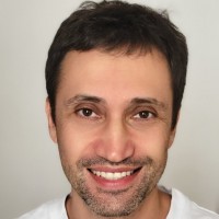 Simple App Employee Victor Lamburt's profile photo