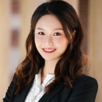 Iris Chen Email & Phone Number