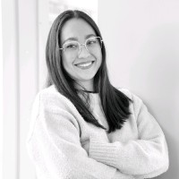 Fernanda Solari Email
