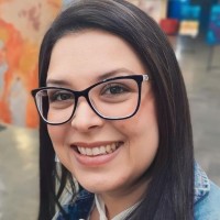 Tássia Faria Email