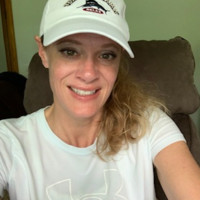 Online Freight Services, Inc. Employee Becky Menkel's profile photo