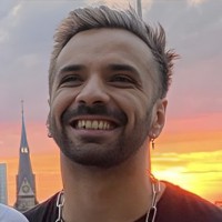 Coinbase Employee Junaid Malik's profile photo