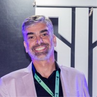 Leandro Ferraz Email