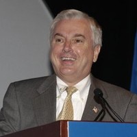 Dennis Dollar
