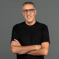 Avishai Izhak Email