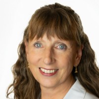 South Derbyshire DC Employee Lynda Raven's profile photo