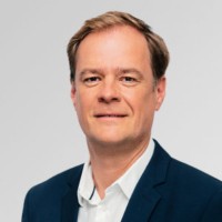 Alexander Wölfel Email